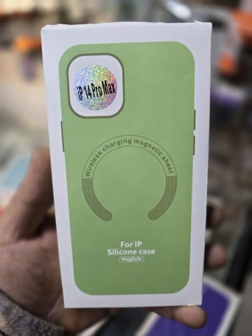 گارد سیلیکونی اورجینال مگ‌سیف فعال برای آیفون 14 پرومکس